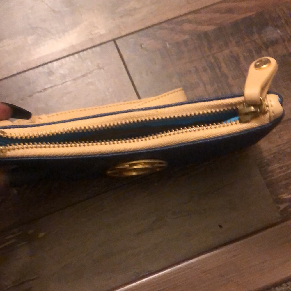 Parazul wristlet - Picture 6 of 6